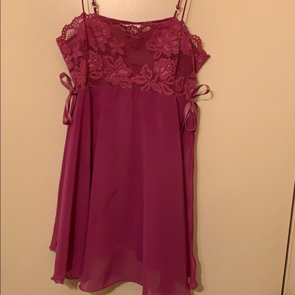 Victoria Secret Chemise- Sheer/lace- XS